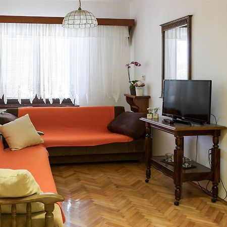 Apartments Marijana Senj  Luaran gambar